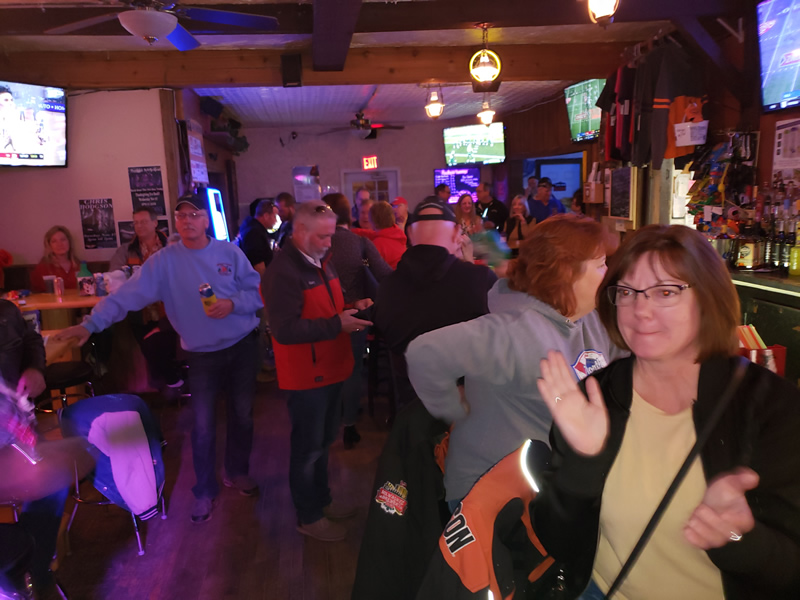 /pictures/Bus Crawl - 11-16-19/20191116_192420.jpg